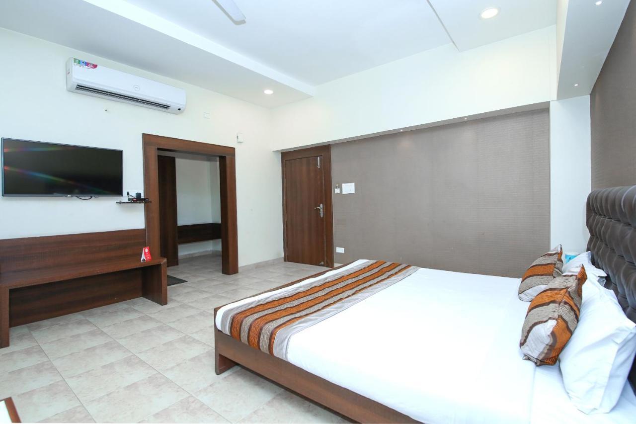 Hotel Jabali Palace Jabalpur Exterior photo