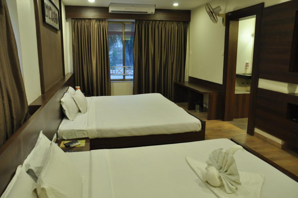 Hotel Jabali Palace Jabalpur Exterior photo