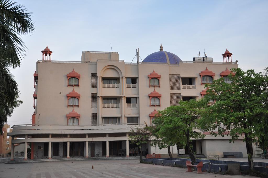 Hotel Jabali Palace Jabalpur Exterior photo